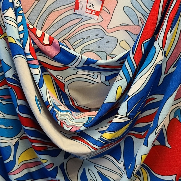 Serengeti cowl neck top - Picture 5 of 5